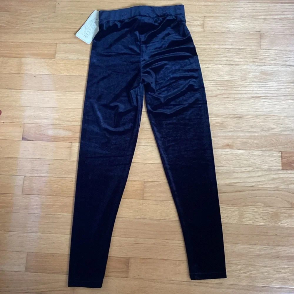 NWT Black Velvet Leggings Size XS - Picture 2 of 8